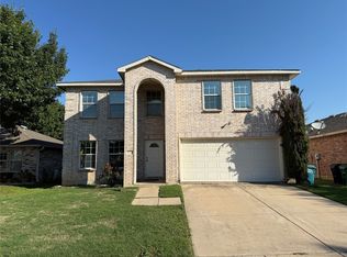 5718 Green Ivy Rd, Denton, TX 76210