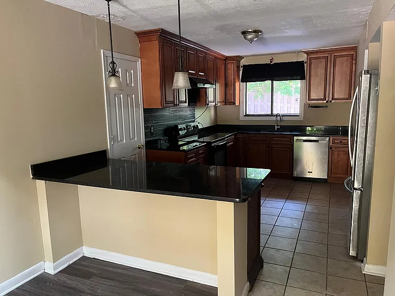 9217 Easton Ct — Photo 15