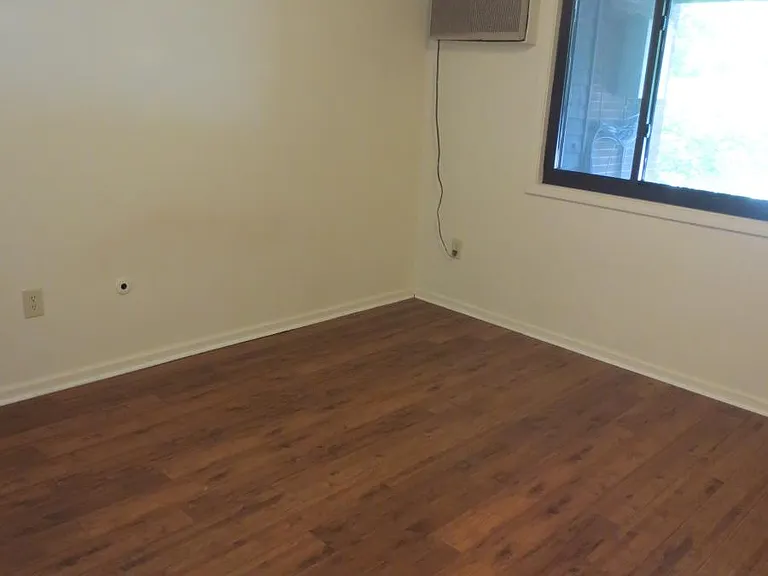 Bedroom - Master