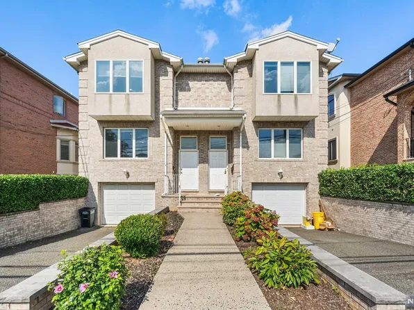 39A W Edsall Ave APT A, Palisades Park, NJ 07650