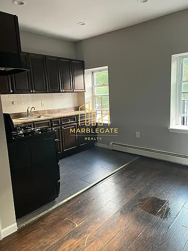 8 Chadwick Ave #11 Photo 1