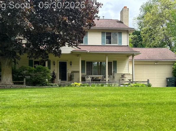 2697 Holland St, Lake Orion, MI 48360