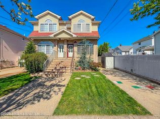 14 Ralph Ave, Staten Island, NY 10312