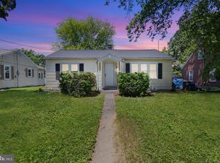 14 W State St, Quarryville, PA 17566