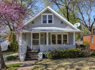 4688 Mason St, Omaha, NE 68106