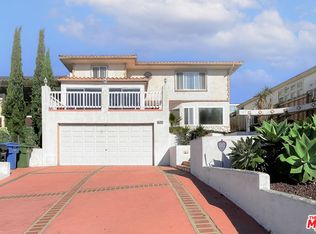 7548 Rindge Ave, Playa Del Rey, CA 90293