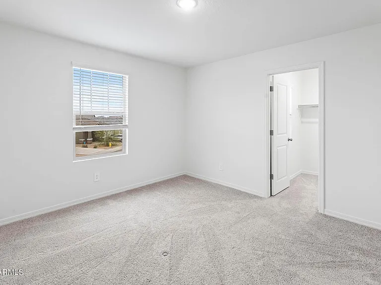 9637 W Agora Ln — Photo 28