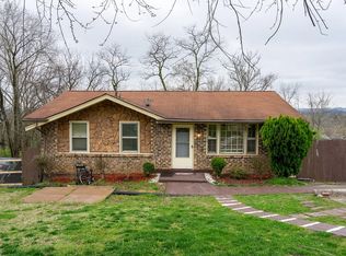 2736 Oakwood Ave, Nashville, TN 37207