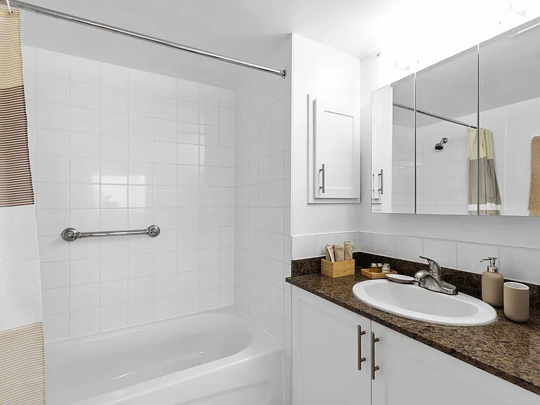 2151 W 39th Ave #1002 — Photo 21