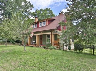 354 Gwyn Ave, Elkin, NC 28621