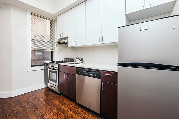 Rented by Nooklyn NYC LLC | media 13