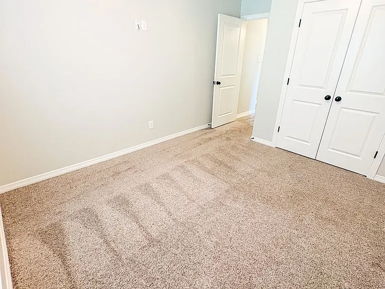701 Juniper Dr — Photo 12