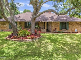 561 Klamath St NE, Palm Bay, FL 32907