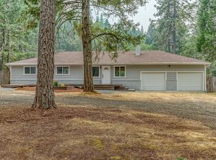372 Colin Rd, Grants Pass, OR 97527