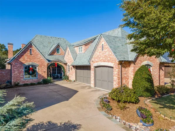 325 Devon Dr, Coppell, TX 75019
