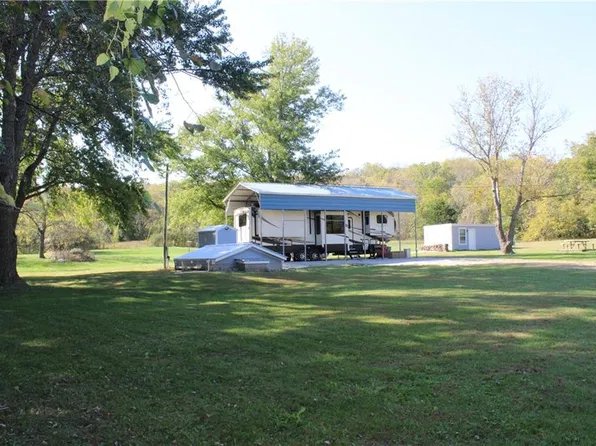 964 Doty School Rd, Bates City, MO 64011
