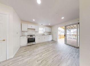 3 Gibson Pl, Elizabeth, NJ 07208