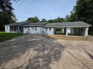 5809 Washington Ave #A, Ocean Springs, MS 39564
