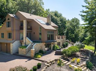 453 Territory Dr, Galena, IL 61036