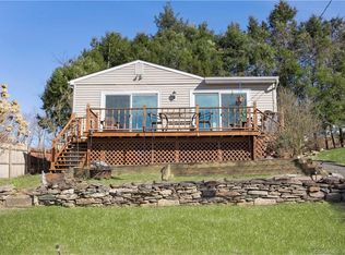 14 Boulder Rdg, Danbury, CT 06811