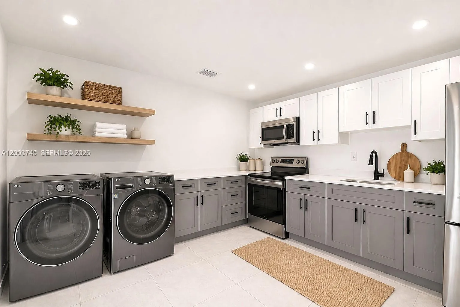 3 bed, 2.0 bath, 1300 sqft, $2,800 — Photo 3