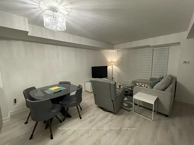 106 Varna Dr #Townhouse 109 — Photo 6