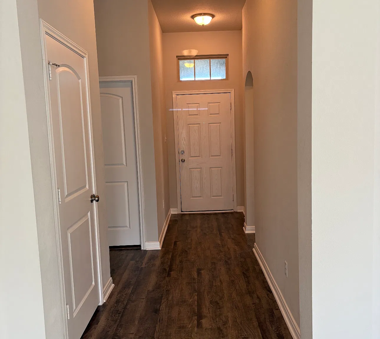 4 bed, 1615 sqft, $2,350 — Photo 2