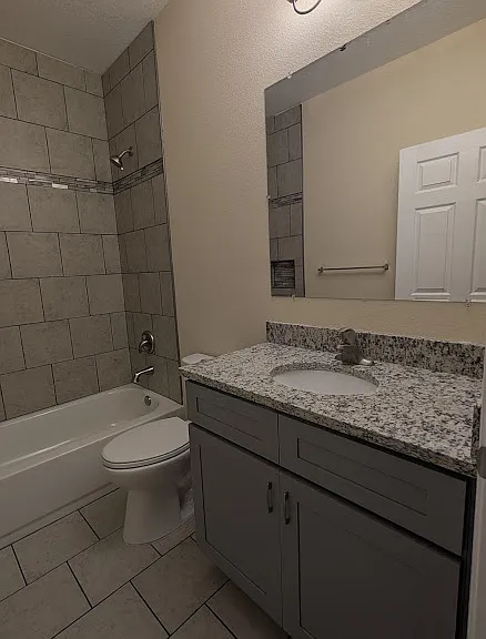 3325 S Palm Ave — Photo 14