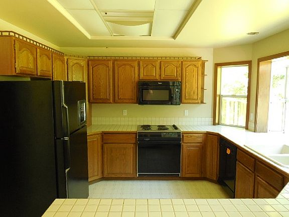 4th image of 14930 McIntosh Ln SE