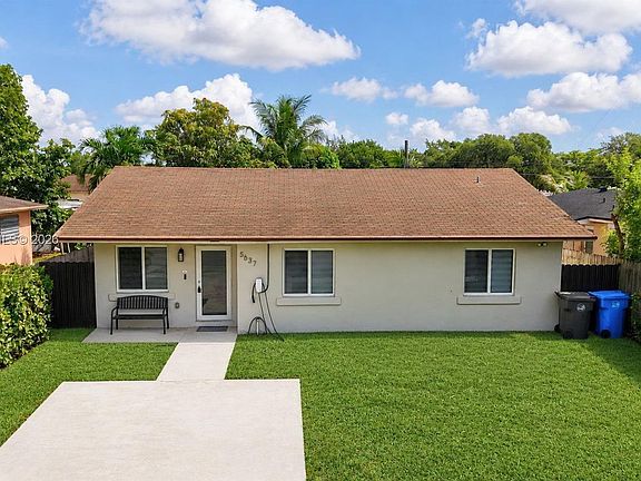 3rd image of 5637 SW 36th Ct