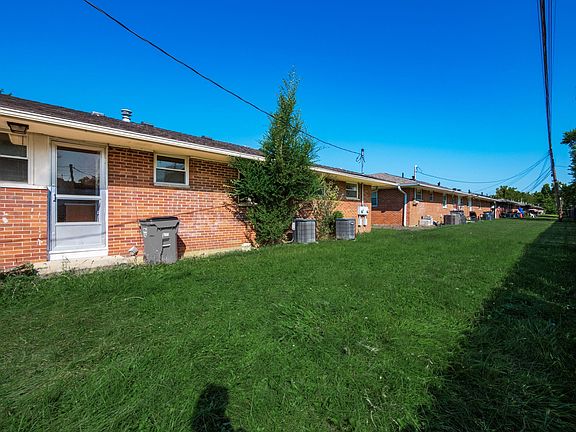 3rd image of 1140 Eastfield Rd #1
