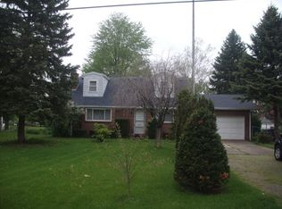 511 Nora Dr, Perrysburg, OH 43551