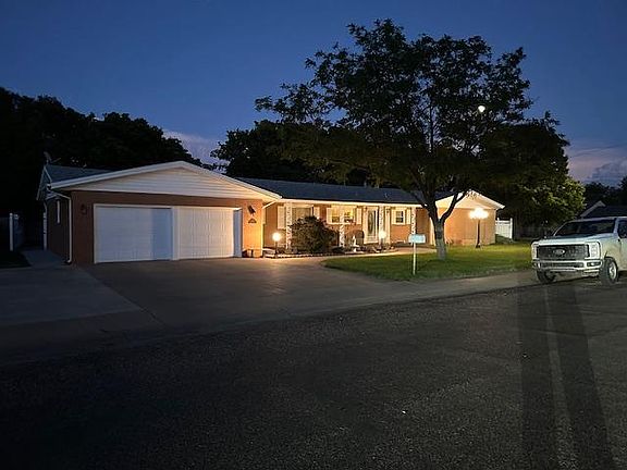 3rd image of 1105 Westhaven Dr
