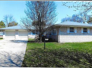 704 E Colorado Ave, Urbana, IL
