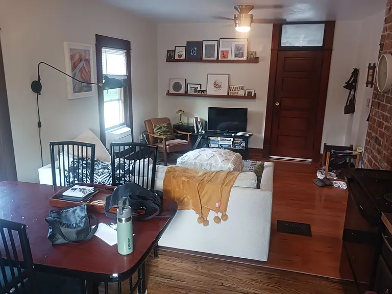 721 Burnett Ave #2 — Photo 11