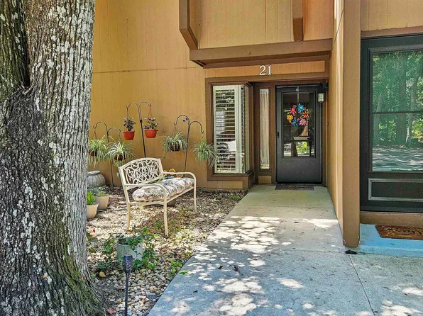 21 Mid Pines Cir, Palm Coast, FL 32137