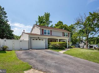15749 Pointer Ridge Dr, Bowie, MD 20716