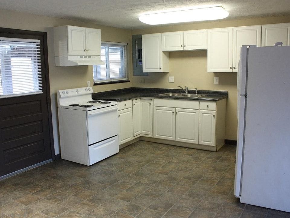 2nd image of 4801 Lamme Rd