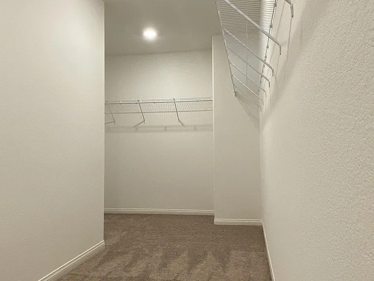 6982 Solano Canyon Ave — Photo 18