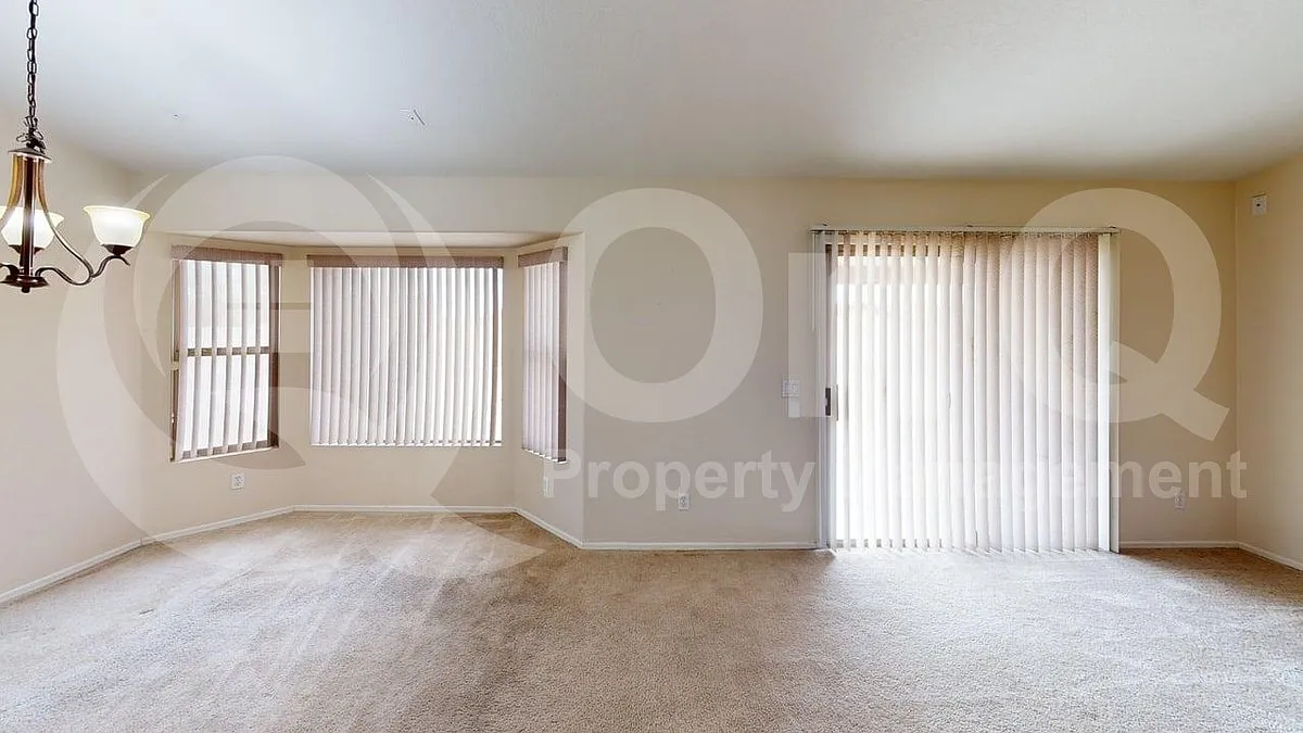 3 bed, 2.0 bath, 1507 sqft, $1,950 — Photo 4
