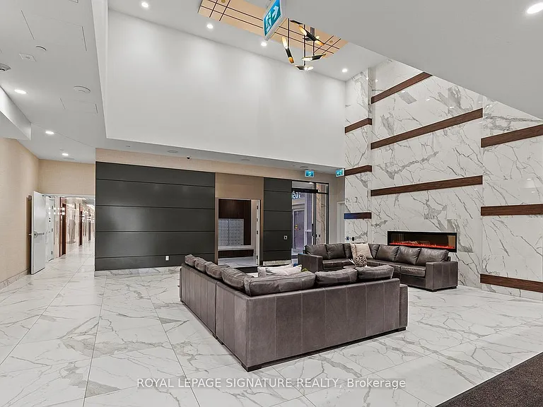 1050 Main St E #1112 — Photo 2