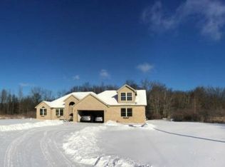 125 N Alamando Rd, Shepherd, MI 48883
