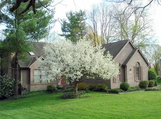 1017 Compton Rd, Cincinnati, OH 45231