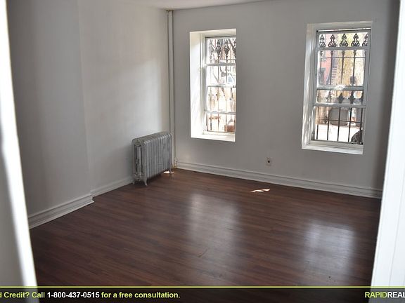 4th image of 463 Kosciuszko St #Duplex