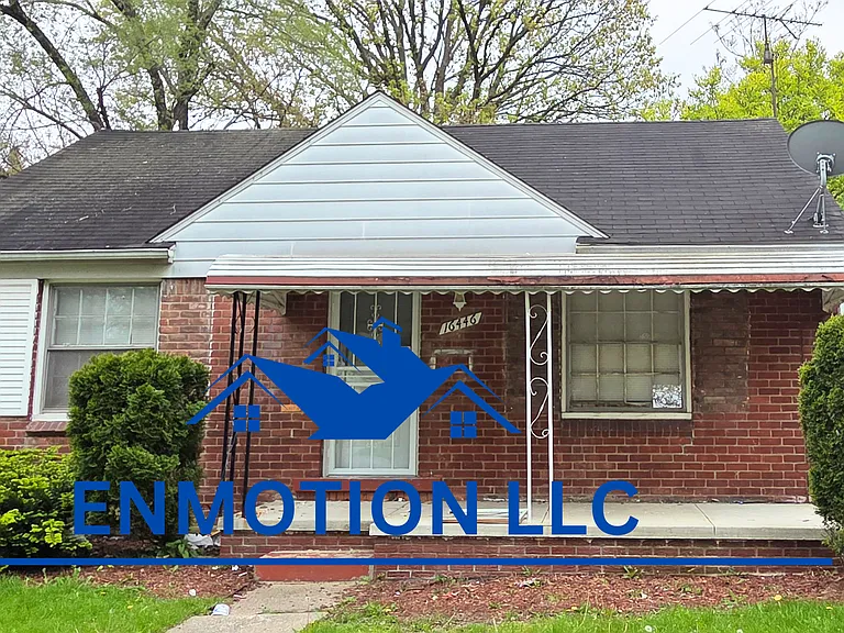 16446 E State Fair St — Photo 1