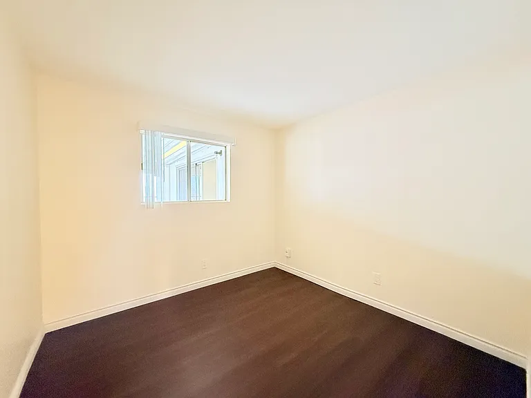 5775 Altamont Dr — Photo 13