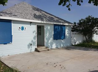 511 S Ann St, Rockport, TX 78382