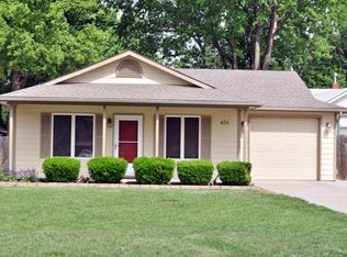 424 S Leonine Rd, Wichita, KS 67213