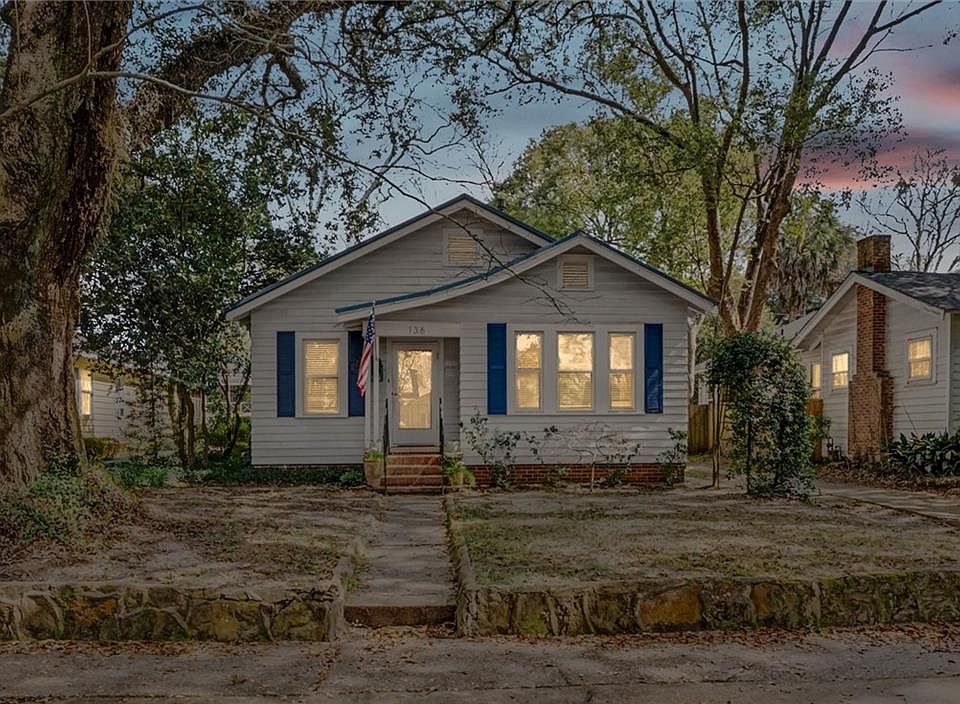 1st image of 136 Florence Pl