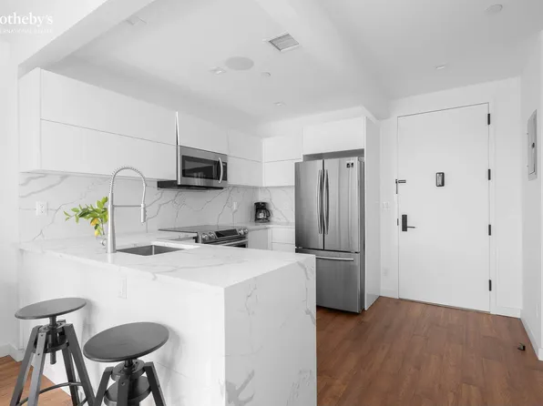 27-04 Astoria Boulevard 4A image 1 of 11
